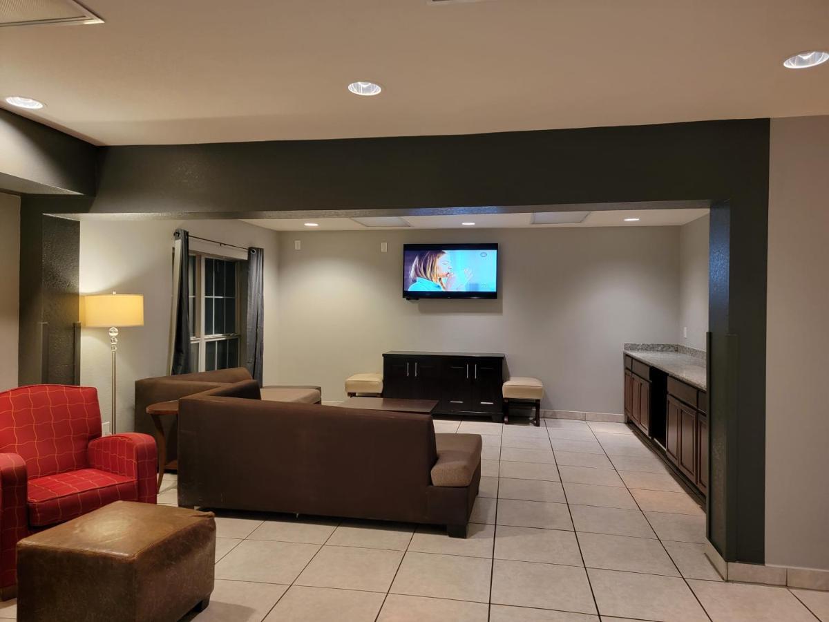 Hotel Extend-a-suites - Extended Stay, I-40 West Amarillo